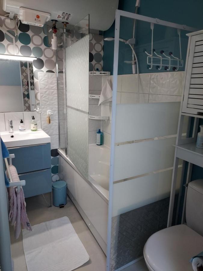Belle Chambre Avec Sa Salle De Bain Privee مارسيلان المظهر الخارجي الصورة